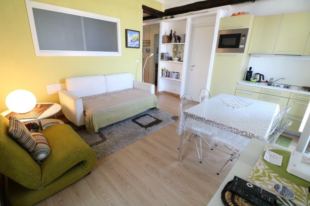 Apartamento 1 Bedroom Suquet, 6 Min From The Palais, Balcony & Port View 220