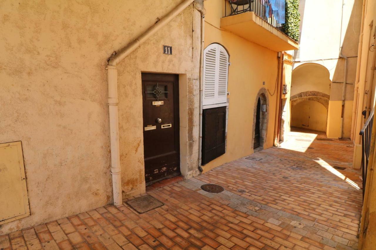 Apartamento 1 Bedroom Suquet, 6 Min From The Palais, Balcony & Port View 220 Cannes